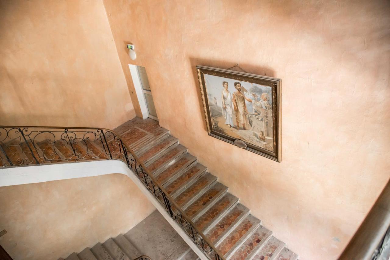 Chateau Emile Loubet - Appartement Marechal Foch La Begude-de-Mazenc Экстерьер фото
